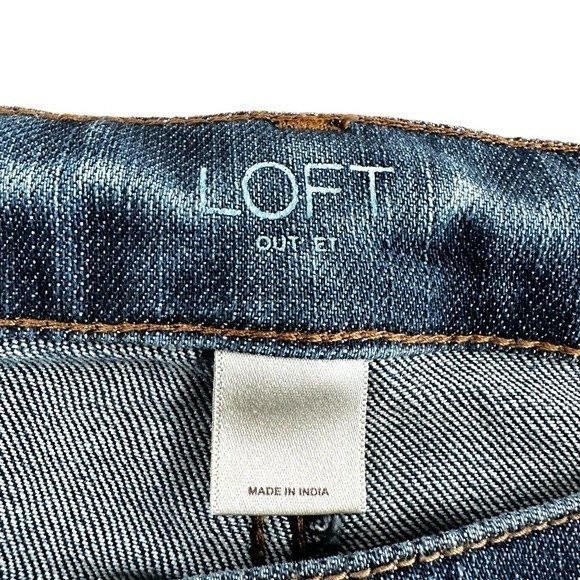 Ann Taylor Loft Embroidered Floral Cropped Denim Blue Jeans, Women's Size 10 - Picture 8 of 9